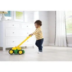 John Deere Push & Pull Toys | Ride-on And Walking>Action Lawnmower