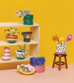 KLUTZ Make & Create | 8 Years+>Tiny Ceramics Studio
