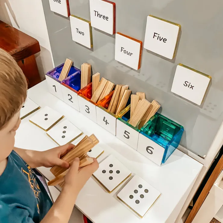 Learn & Grow Reading & Writing | Building Sets>Rainbow Magnetic Tiles Toppers - Numeric Pack 40pc