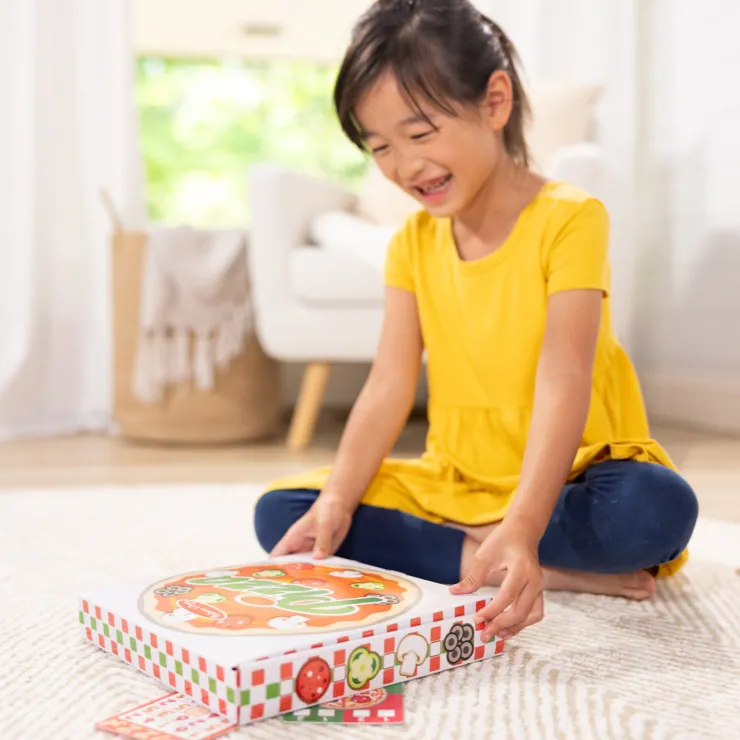 Melissa & Doug Pretend Play | Kitchen & Food>Pizza Topping Toss