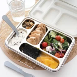 Nestling Lunchboxes><noscript><img width=